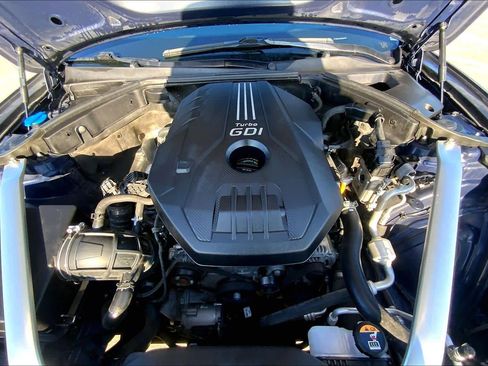 Used 2023 Genesis G70 2.0T w/ Sport Prestige Package image 31