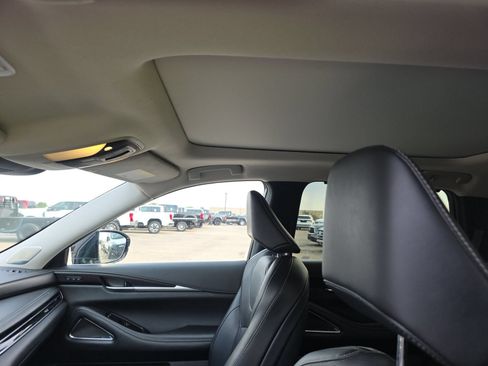 Used 2023 INFINITI QX60 Sensory w/ Vision Package FWD image 6