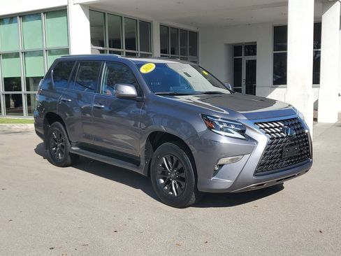 Used 2023 Lexus GX 460 Premium w/ Premium Package image 7