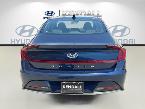 Used 2022 Hyundai Sonata SE FWD image 5