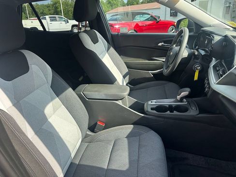 Used 2024 Chevrolet Trax LS w/ Driver Confidence Package FWD image 22