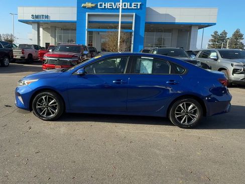 Used 2024 Kia Forte LXS image 3