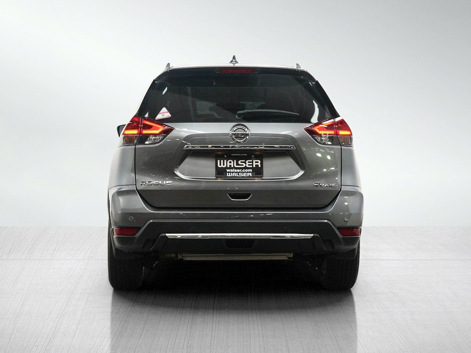 Used 2020 Nissan Rogue SV AWD/4WD image 4