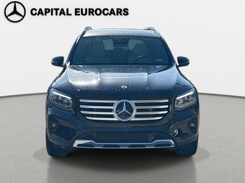 Used 2025 Mercedes-Benz GLB 250 image 2