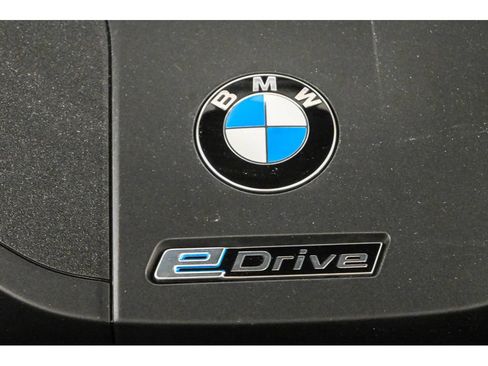 Used 2023 BMW X5 xDrive45e w/ Executive Package AWD/4WD image 66