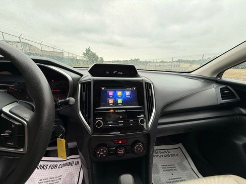 Used 2018 Subaru Impreza 2.0i Premium image 7