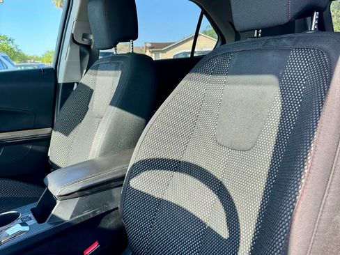 Used 2016 Chevrolet Equinox LT w/ Convenience Package image 4