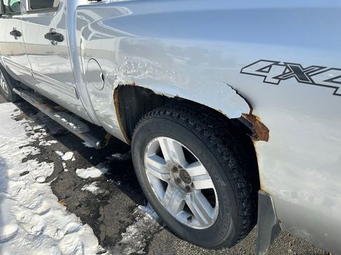 Used 2011 Chevrolet Silverado 1500 LT image 8