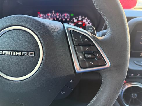 Used 2019 Chevrolet Camaro SS RWD image 18