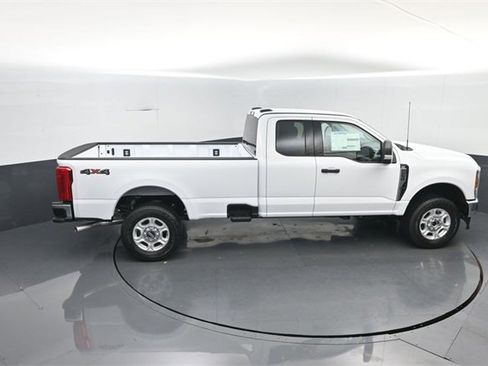 New 2026 Ford F250 XLT image 22