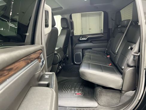Used 2025 GMC Sierra 2500 SLT AWD/4WD image 23