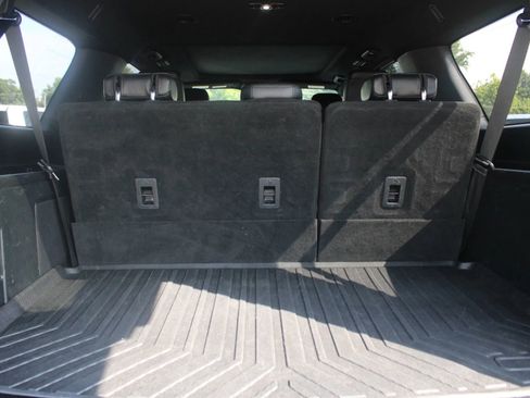 Used 2021 Ford Expedition Max Limited image 11