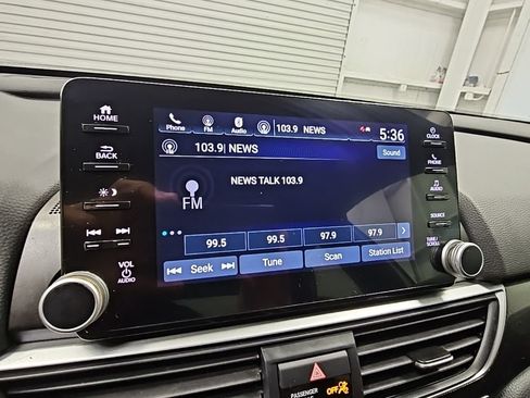 Used 2021 Honda Accord Sport image 15