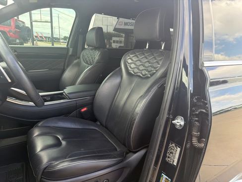 Used 2022 Hyundai Palisade Calligraphy w/ Cargo Package FWD image 11