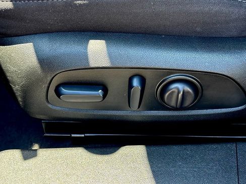 Used 2024 Chevrolet Malibu LT FWD image 19