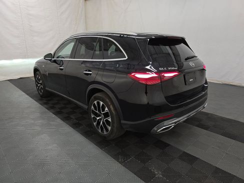 Used 2025 Mercedes-Benz GLC 350e 4MATIC image 8