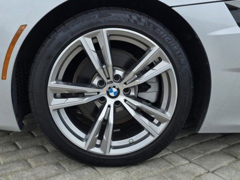 Used 2020 BMW Z4 sDrive30i w/ Premium Package image 11