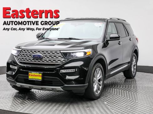 Used 2022 Ford Explorer Limited w/ Equipment Group 301A AWD/4WD image 1
