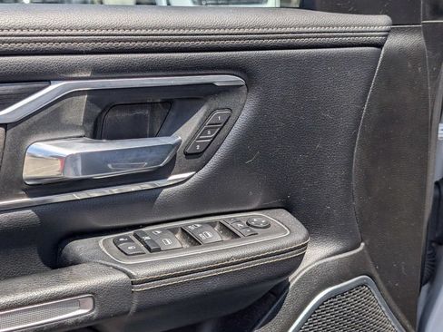 Used 2023 RAM 1500 Laramie AWD/4WD image 16