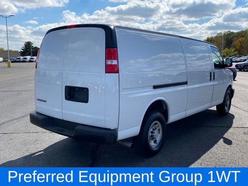 Certified 2024 Chevrolet Express 2500 Work Van w/ Driver Convenience Package image 4