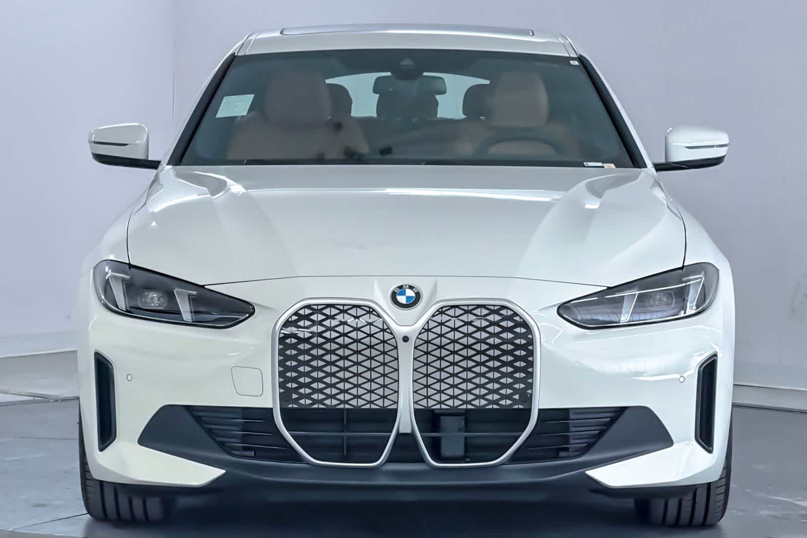 New 2026 BMW i4 xDrive40 AWD/4WD image 10