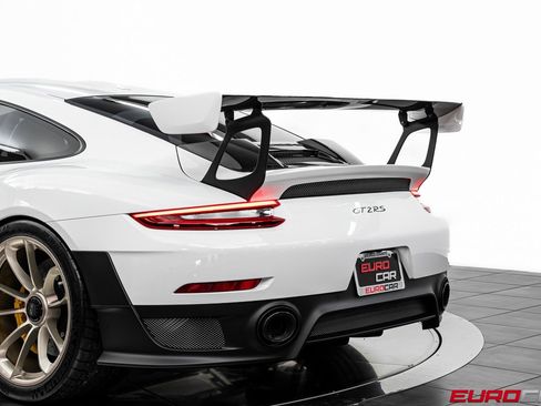 Used 2019 Porsche 911 GT2 RS image 22