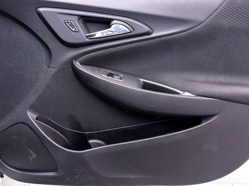 Used 2025 Chevrolet Malibu LS FWD image 29