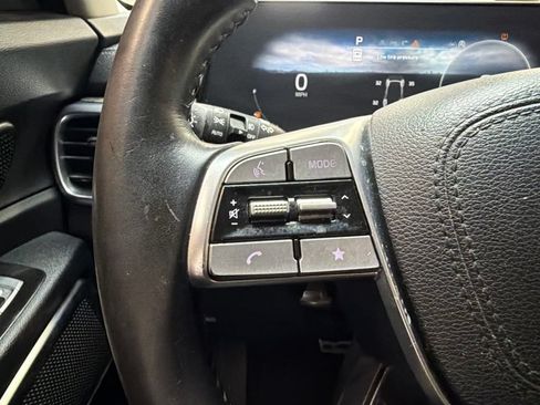 Used 2024 Kia Telluride SX FWD image 17
