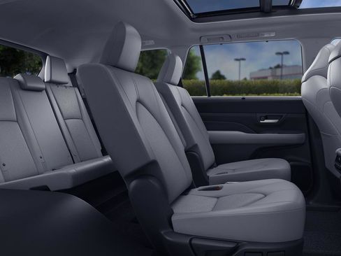 New 2026 Toyota Grand Highlander AWD Hybrid image 21