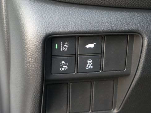 Used 2018 Honda CR-V Touring image 6