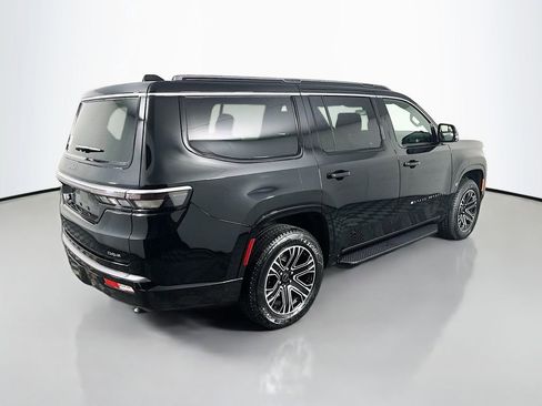 New 2026 Jeep Grand Wagoneer 2WD image 7