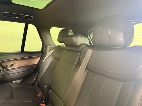 Used 2023 Land Rover Range Rover SE AWD/4WD image 19