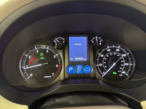 Used 2019 Lexus GX 460 Premium w/ Premium Package AWD/4WD image 13