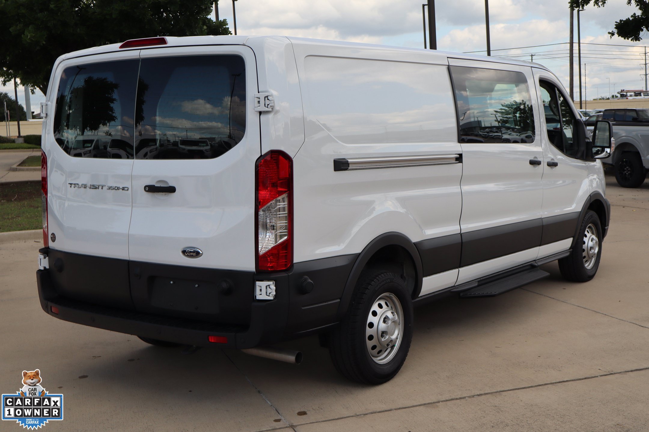 Used 2024 Ford Transit 350 148 Low Roof w/ Load Area Protection Package RWD image 3