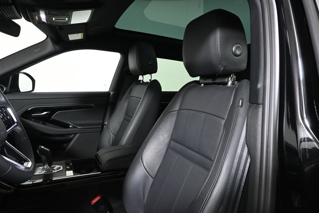 Used 2023 Land Rover Range Rover Evoque R-Dynamic SE AWD/4WD image 15
