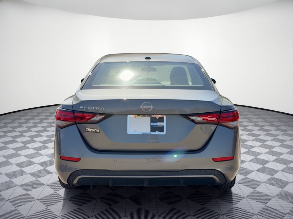 Used 2025 Nissan Sentra SV FWD image 11