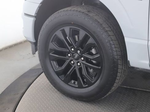 Used 2025 Ford F150 Lariat AWD/4WD image 13