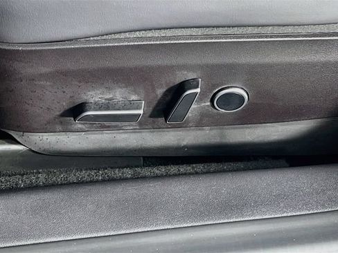 Used 2023 Tesla Model 3 Standard Range RWD image 13