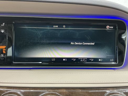 Used 2015 Mercedes-Benz S 550 4MATIC Sedan image 34