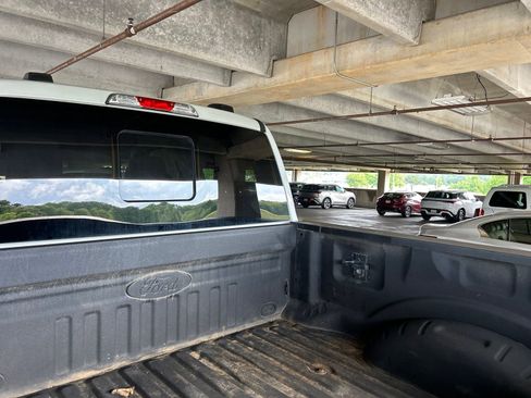 Used 2023 Ford F250 XLT w/ FX4 Off-Road Package AWD/4WD image 26