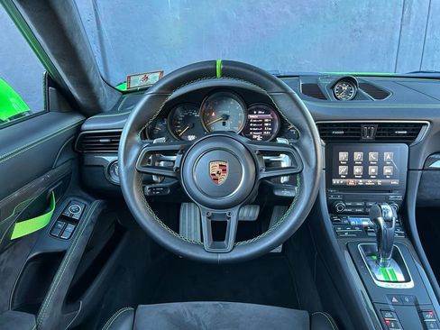 Certified 2019 Porsche 911 GT3 RS image 30