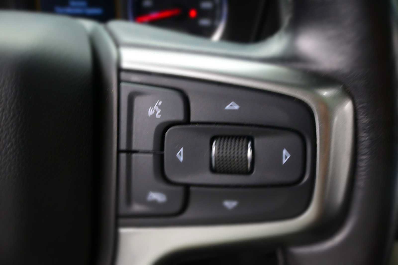 Used 2021 Chevrolet Tahoe LT w/ LT Signature Package AWD/4WD image 17