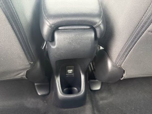 Used 2021 Honda HR-V Sport image 21