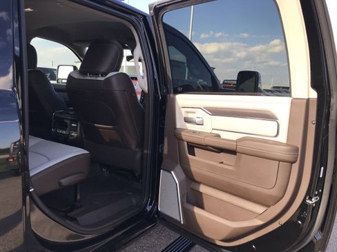 New 2026 RAM 2500 Laramie image 17