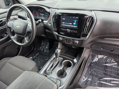 Used 2018 Chevrolet Traverse LS w/ LPO, Floor Liner Package AWD/4WD image 33
