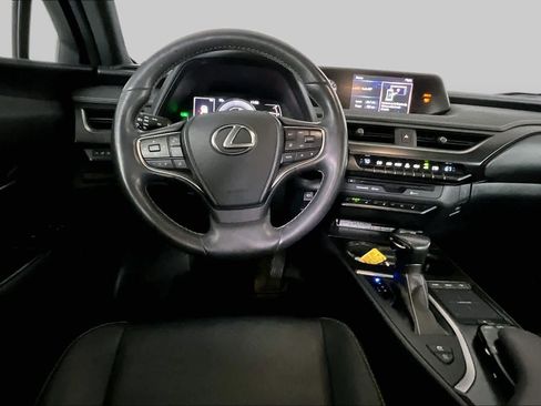 Used 2025 Lexus IS 350 F Sport AWD/4WD image 6