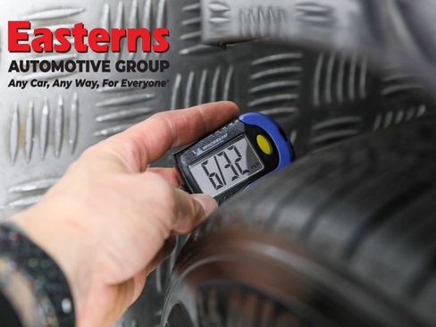 Used 2023 Tesla Model 3 Standard Range image 24