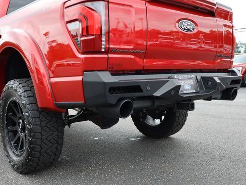 Used 2025 Ford F150 Lariat w/ Equipment Group 502A High AWD/4WD image 20