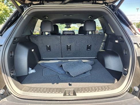 New 2026 Chevrolet Equinox LT w/ Convenience Package II image 6