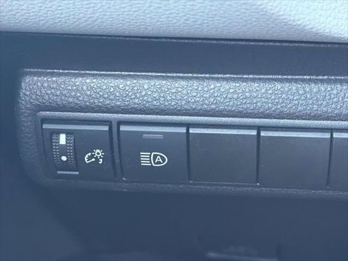 Certified 2023 Toyota Corolla SE w/ Carpet Mat Package (TMS) FWD image 22
